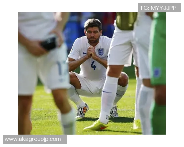 主角意外穿越成为足球明星从此开启逆袭人生的传奇之旅